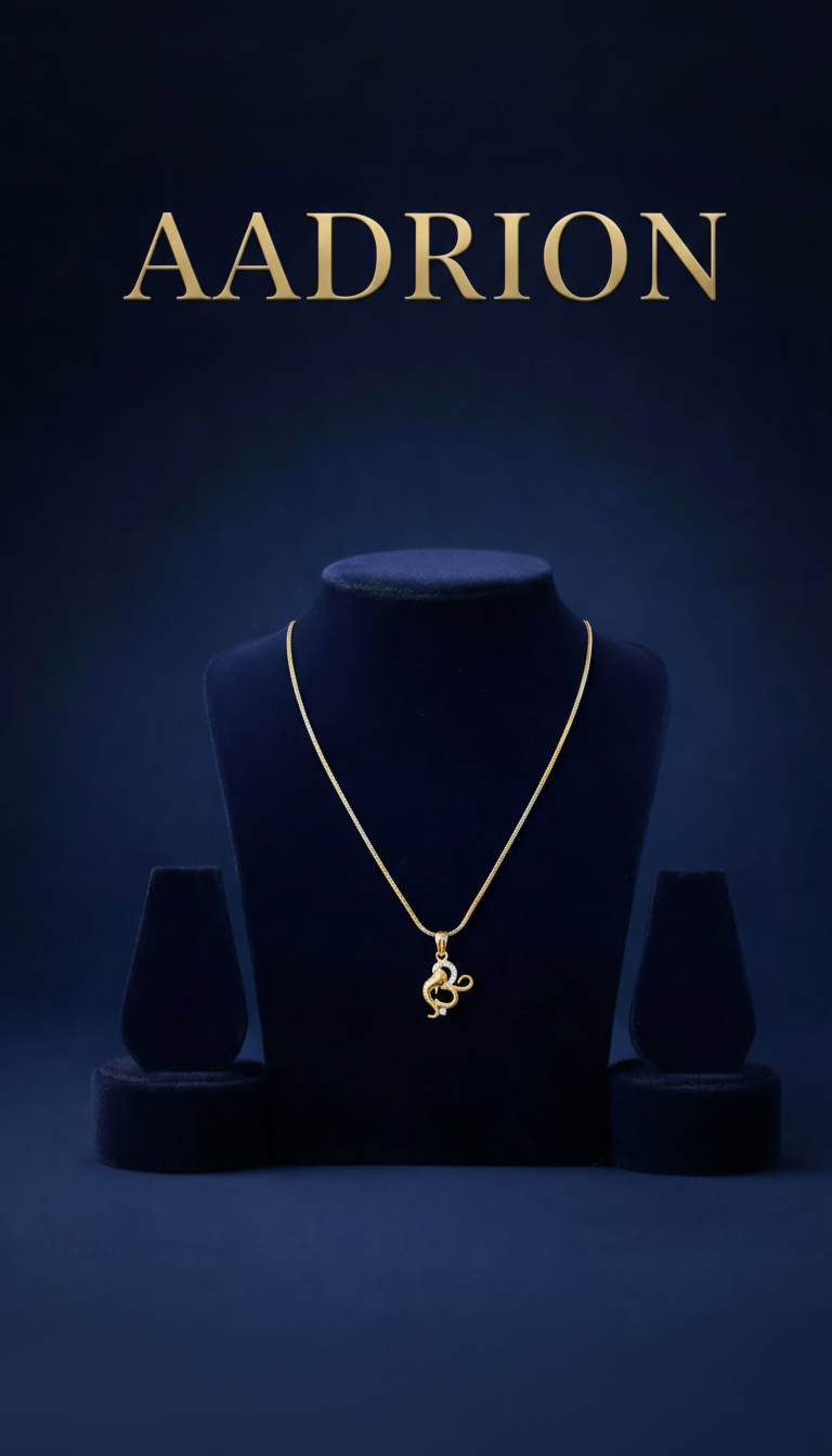 Elegant Gold Pendant Necklace